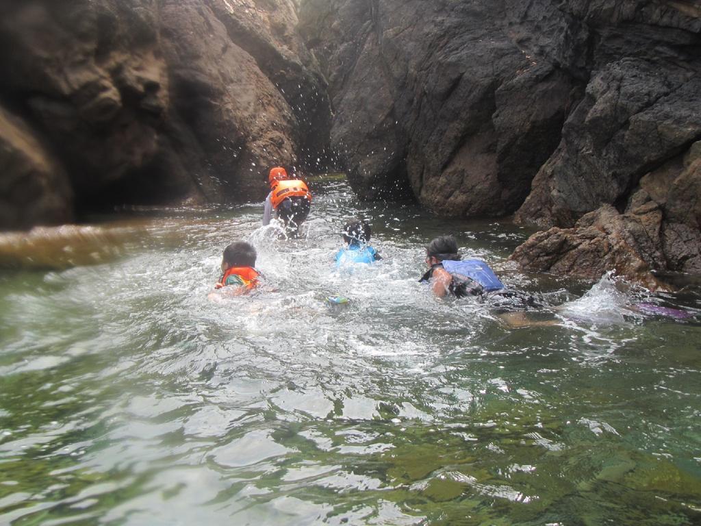 הוסטל Amakusa West Coast Backpackers Fu-Raibou מראה חיצוני תמונה