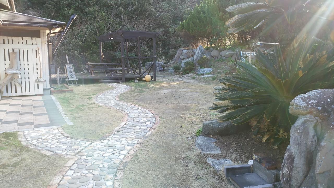 הוסטל Amakusa West Coast Backpackers Fu-Raibou מראה חיצוני תמונה